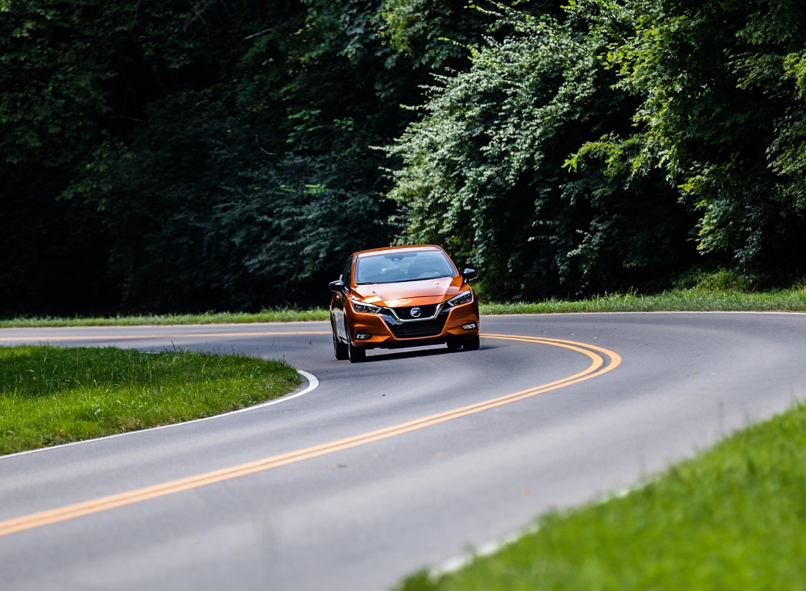 2020 Nissan Versa Front Wallpapers (4)