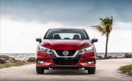 2020 Nissan Versa Front Wallpapers 450x275 (48)