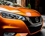 2020 Nissan Versa Headlight Wallpapers 150x120 (8)