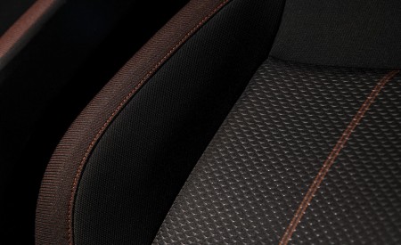 2020 Nissan Versa Interior Detail Wallpapers 450x275 (58)