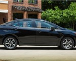 2020 Nissan Versa Side Wallpapers 150x120 (30)