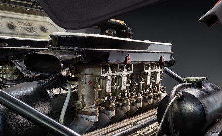 1969 Lamborghini Miura P400 Engine Wallpapers 450x275 (6)