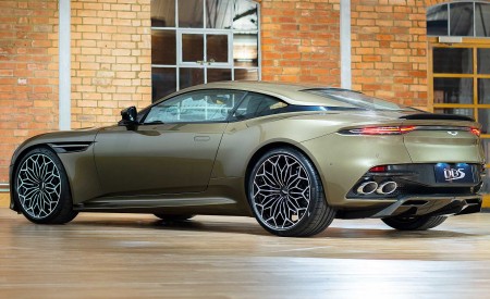 2019 Aston Martin DBS Superleggera On Her Majesty's Secret Service Rear Three-Quarter Wallpapers 450x275 (7)