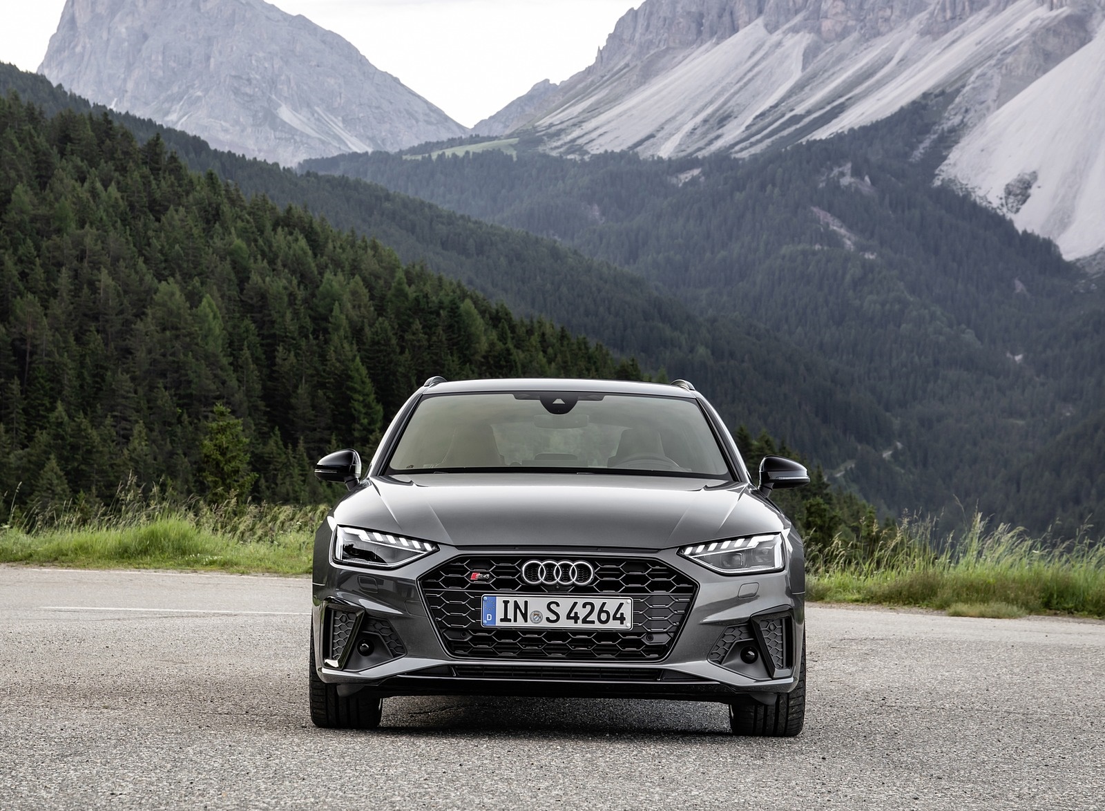 2019 Audi S4 Avant TDI (Color: Daytona Gray) Front Wallpapers (10)