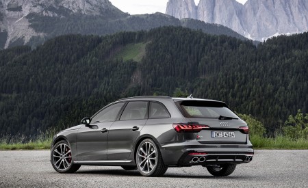 2019 Audi S4 Avant TDI (Color: Daytona Gray) Rear Three-Quarter Wallpapers 450x275 (11)