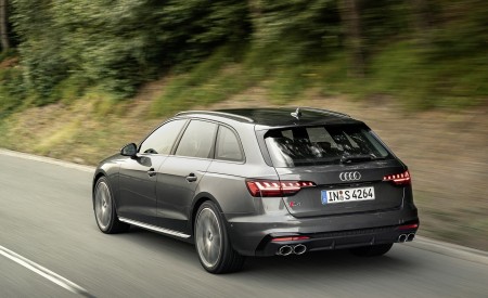 2019 Audi S4 Avant TDI (Color: Daytona Gray) Rear Three-Quarter Wallpapers 450x275 (4)