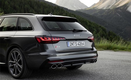 2019 Audi S4 Avant TDI (Color: Daytona Gray) Tail Light Wallpapers 450x275 (14)