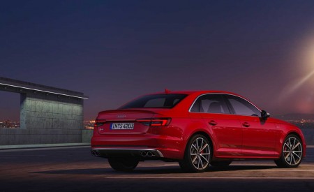 2019 Audi S4 Sedan TDI (Color: Misano Red) Rear Three-Quarter Wallpapers 450x275 (36)