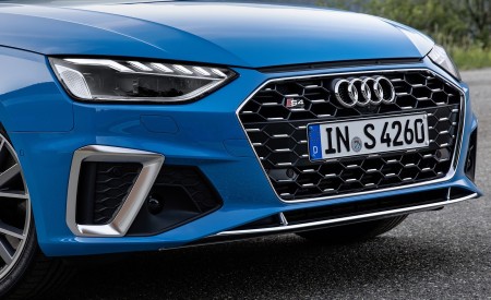 2019 Audi S4 TDI (Color: Turbo Blue) Front Three-Quarter Wallpapers 450x275 (19)