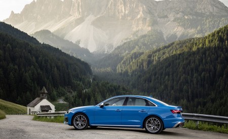 2019 Audi S4 TDI (Color: Turbo Blue) Side Wallpapers 450x275 (13)
