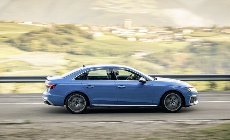 2019 Audi S4 TDI (Color: Turbo Blue) Side Wallpapers 450x275 (6)