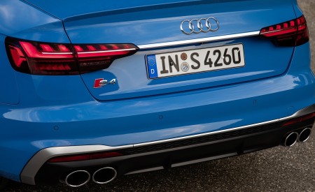 2019 Audi S4 TDI (Color: Turbo Blue) Tail Light Wallpapers 450x275 (17)