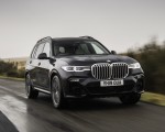 2019 BMW X7 30d (UK-Spec) Front Three-Quarter Wallpapers 150x120