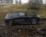 2019 BMW X7 30d (UK-Spec) Side Wallpapers 150x120