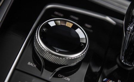 2019 BMW X7 M50d (UK-Spec) Interior Detail Wallpapers 450x275 (35)