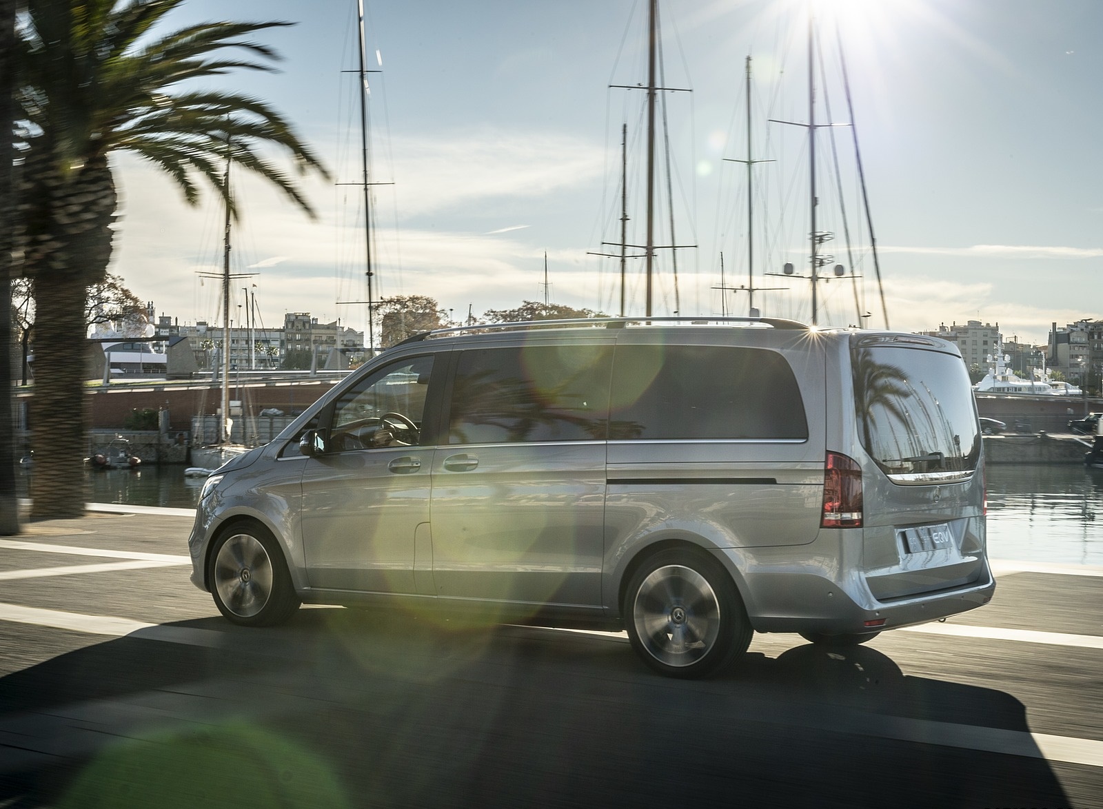 2019 Mercedes-Benz Concept EQV Rear Three-Quarter Wallpapers (9)