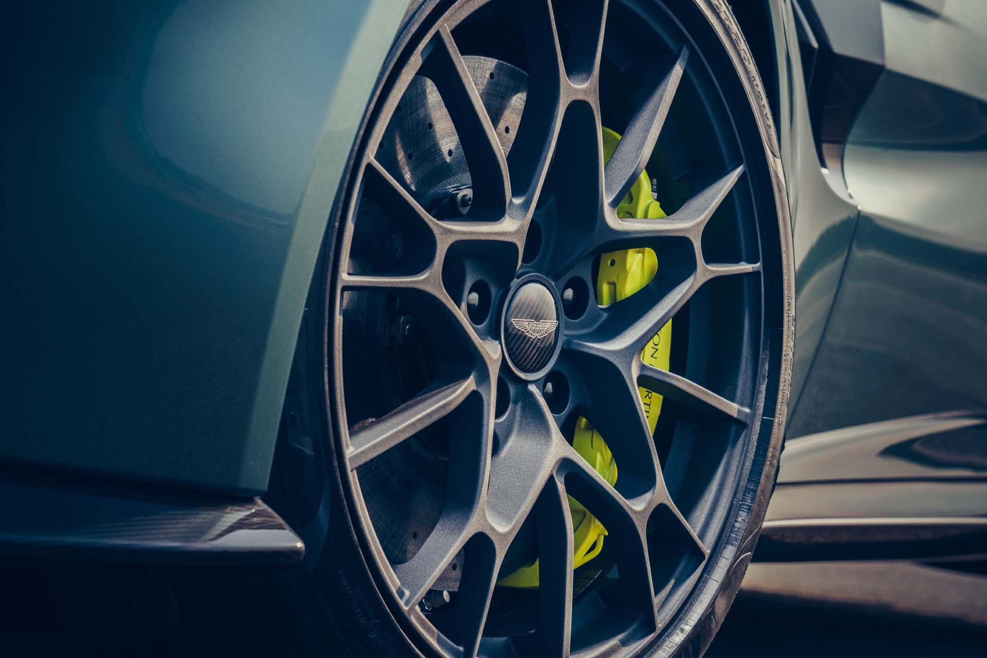 2020 Aston Martin Vantage AMR Wheel Wallpapers (10)