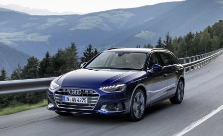 2020 Audi A4 Avant (Color: Navarra Blue) Front Three-Quarter Wallpapers 450x275 (28)