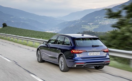 2020 Audi A4 Avant (Color: Navarra Blue) Rear Three-Quarter Wallpapers 450x275 (36)
