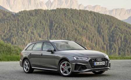 2020 Audi A4 Avant (Color: Terra Gray) Front Three-Quarter Wallpapers 450x275 (8)