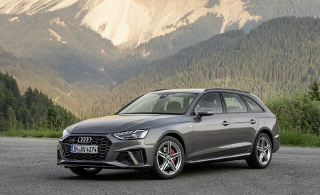 2020 Audi A4 Avant (Color: Terra Gray) Front Three-Quarter Wallpapers 450x275 (9)