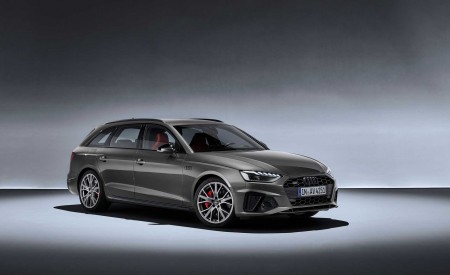 2020 Audi A4 Avant (Color: Terra Gray) Front Three-Quarter Wallpapers 450x275 (56)