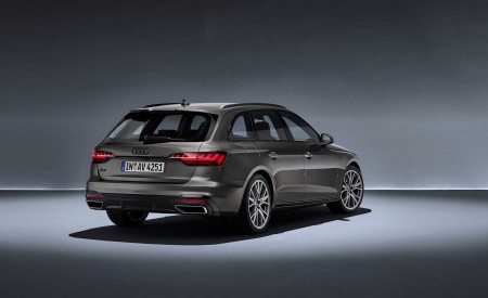 2020 Audi A4 Avant (Color: Terra Gray) Rear Three-Quarter Wallpapers 450x275 (58)