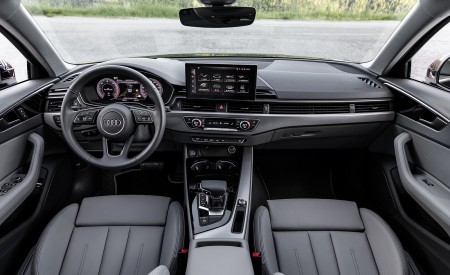 2020 Audi A4 Avant Interior Cockpit Wallpapers 450x275 (47)