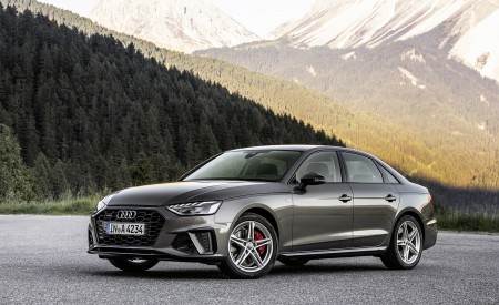 2020 Audi A4 (Color: Terra Gray) Front Three-Quarter Wallpapers 450x275 (9)