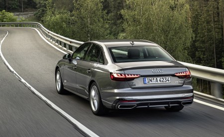 2020 Audi A4 (Color: Terra Gray) Rear Three-Quarter Wallpapers 450x275 (5)