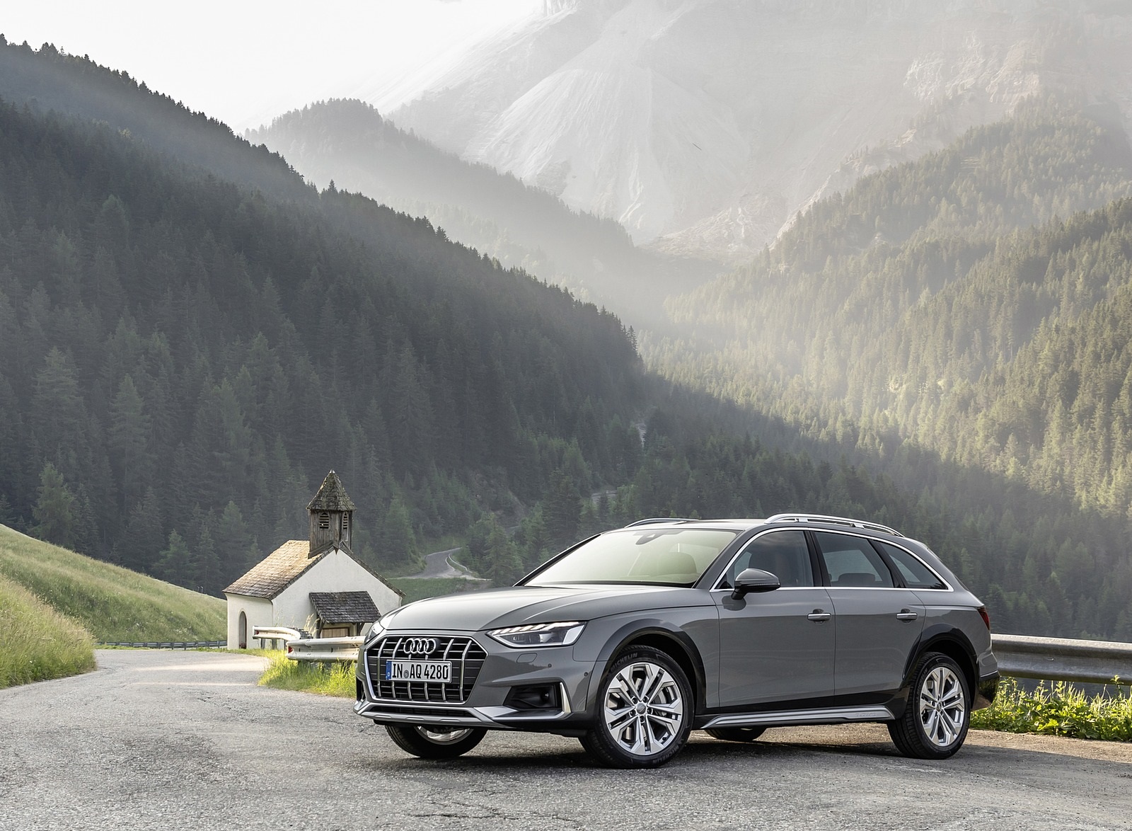 2020 Audi A4 allroad (Color: Quantum Gray) Front Three-Quarter Wallpapers (13)