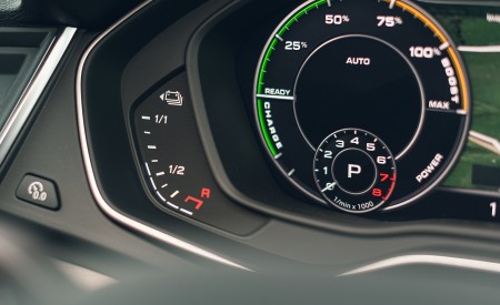 2020 Audi Q5 55 TFSI e Plug-In Hybrid Digital Instrument Cluster Wallpapers 450x275 (129)