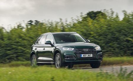 2020 Audi Q5 55 TFSI e Plug-In Hybrid Front Three-Quarter Wallpapers 450x275 (83)