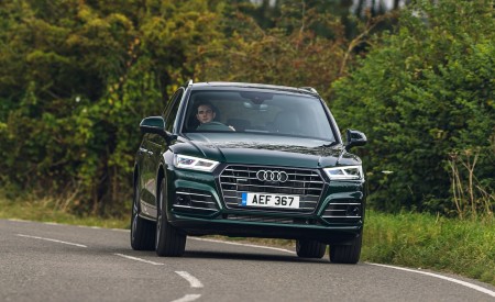 2020 Audi Q5 55 TFSI e Plug-In Hybrid Front Wallpapers 450x275 (77)