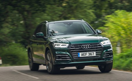 2020 Audi Q5 55 TFSI e Plug-In Hybrid Front Wallpapers 450x275 (76)