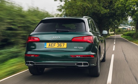 2020 Audi Q5 55 TFSI e Plug-In Hybrid Rear Wallpapers 450x275 (72)