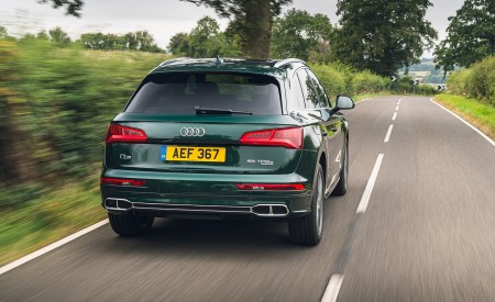 2020 Audi Q5 55 TFSI e Plug-In Hybrid Rear Wallpapers 450x275 (73)
