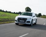 2020 Audi Q5 TFSI e Plug-In Hybrid (Color: Glacier White) Front Wallpapers 150x120 (14)
