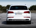 2020 Audi Q5 TFSI e Plug-In Hybrid (Color: Glacier White) Rear Wallpapers 150x120 (34)