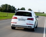 2020 Audi Q5 TFSI e Plug-In Hybrid (Color: Glacier White) Rear Wallpapers 150x120 (30)