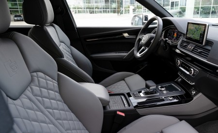 2020 Audi Q5 TFSI e Plug-In Hybrid Interior Seats Wallpapers 450x275 (62)