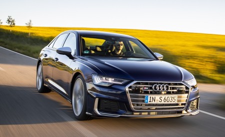 2020 Audi S6 Sedan TDI (Color: Navarra Blue) Front Three-Quarter Wallpapers 450x275 (7)