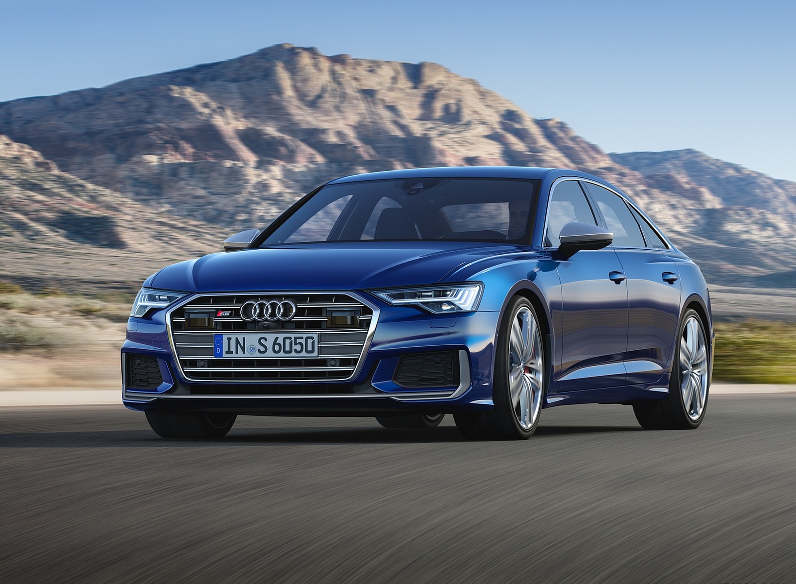 2020 Audi S6 Sedan TDI (Color: Navarra Blue) Front Wallpapers (4)