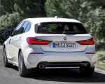 2020 BMW 1-Series 118i (Color: Mineral white Metallic) Rear Three-Quarter Wallpapers 150x120