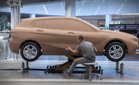 2020 BMW 1-Series Making Of Wallpapers 450x275 (60)