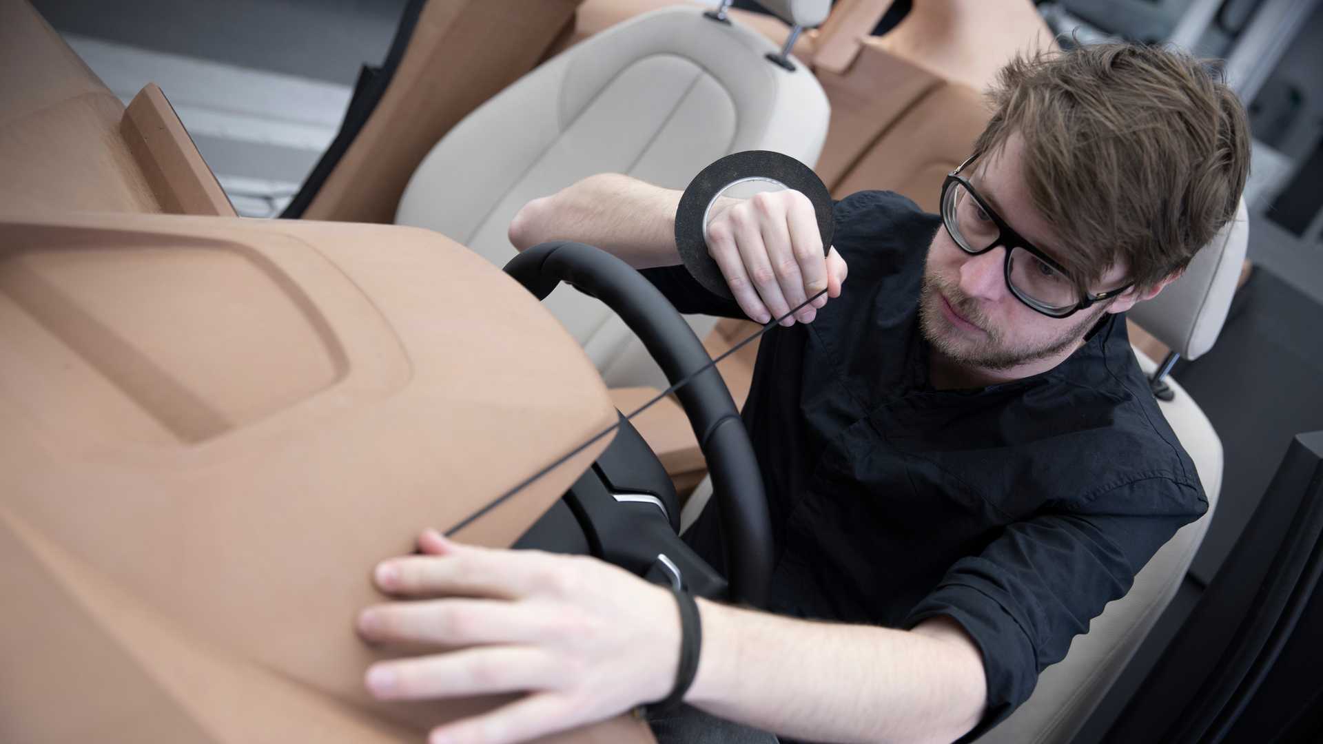 2020 BMW 1-Series Making Of Wallpapers #62 of 66