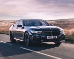 2020 BMW 7-Series 750i M Sport (UK-Spec) Front Three-Quarter Wallpapers 150x120 (11)