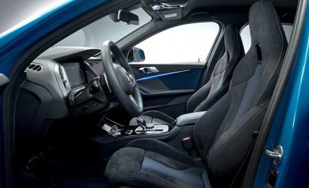 2020 BMW M135i xDrive (Color: Misano Blue Metallic) Interior Front Seats Wallpapers 450x275 (41)