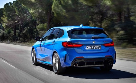 2020 BMW M135i xDrive (Color: Misano Blue Metallic) Rear Three-Quarter Wallpapers 450x275 (7)