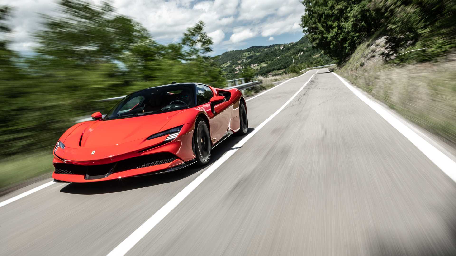 2020 Ferrari SF90 Stradale Front Three-Quarter Wallpapers #7 of 70
